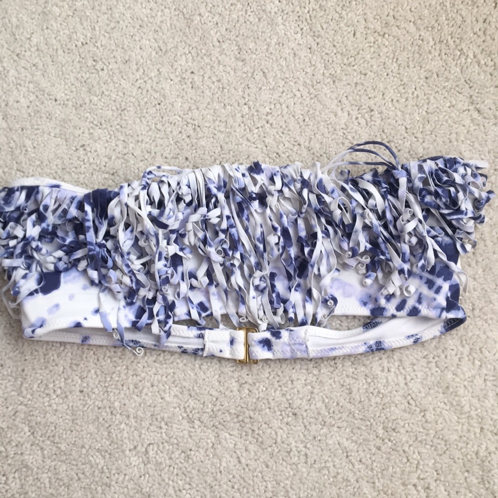Victoria’s Secret bandeau swimsuit top